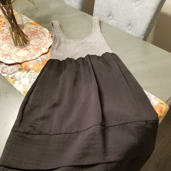Adorable grey and black dress! - Picture 4 of 4